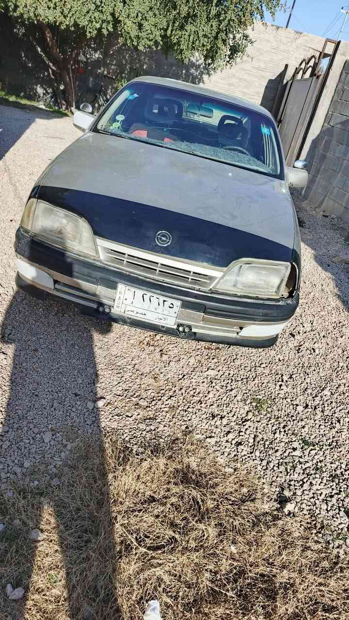 سلام عليكم للبيع اوبل اوميكه موديل 88محدثه 92 محرك 2000 سياره كير ومحرك جدد سياره حلوه مرتبه بيهة نقوصات خفيفه نقصله الكسل بي ونه سنويتهة صاقطه تحويل مباشر السعر 23وبيهة مجال مكاني خالديه ابو فليس هاذه رقمي للاستفسار ***********
