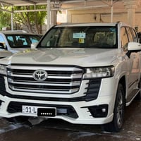 لاندكروز GXR • ٢٠٢٤ • رقم بغداد