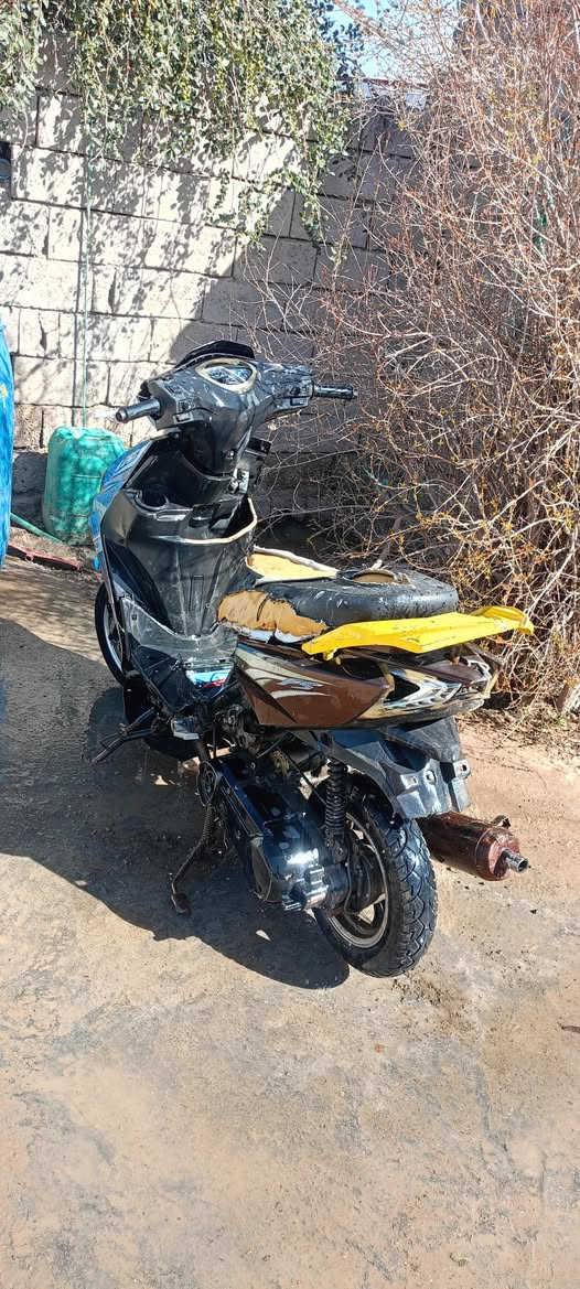 سلام عليكم دراجه للبيع جديده المكان القاسم السعر اتصل علا الرقم *********** الخاص مفتوح
