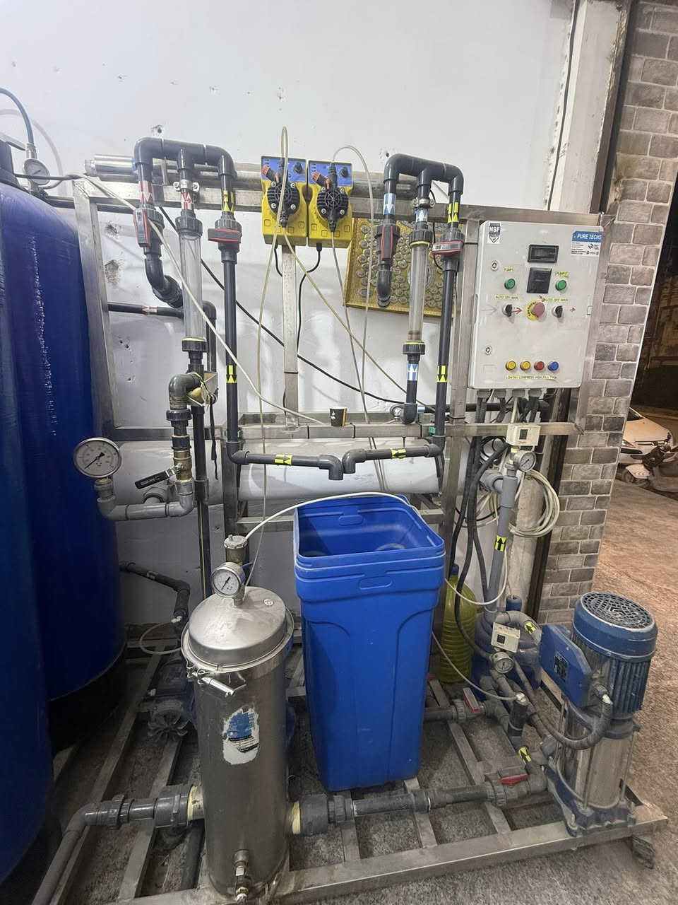 محطه اخت الجديده مناقصه شي ماطورات ايطاليه تصفيه درجه اولى اكرر مابيه اي نقص مكاني بغداد الكرخ السعر 3250 وبيه مجال للشراي  ***********
