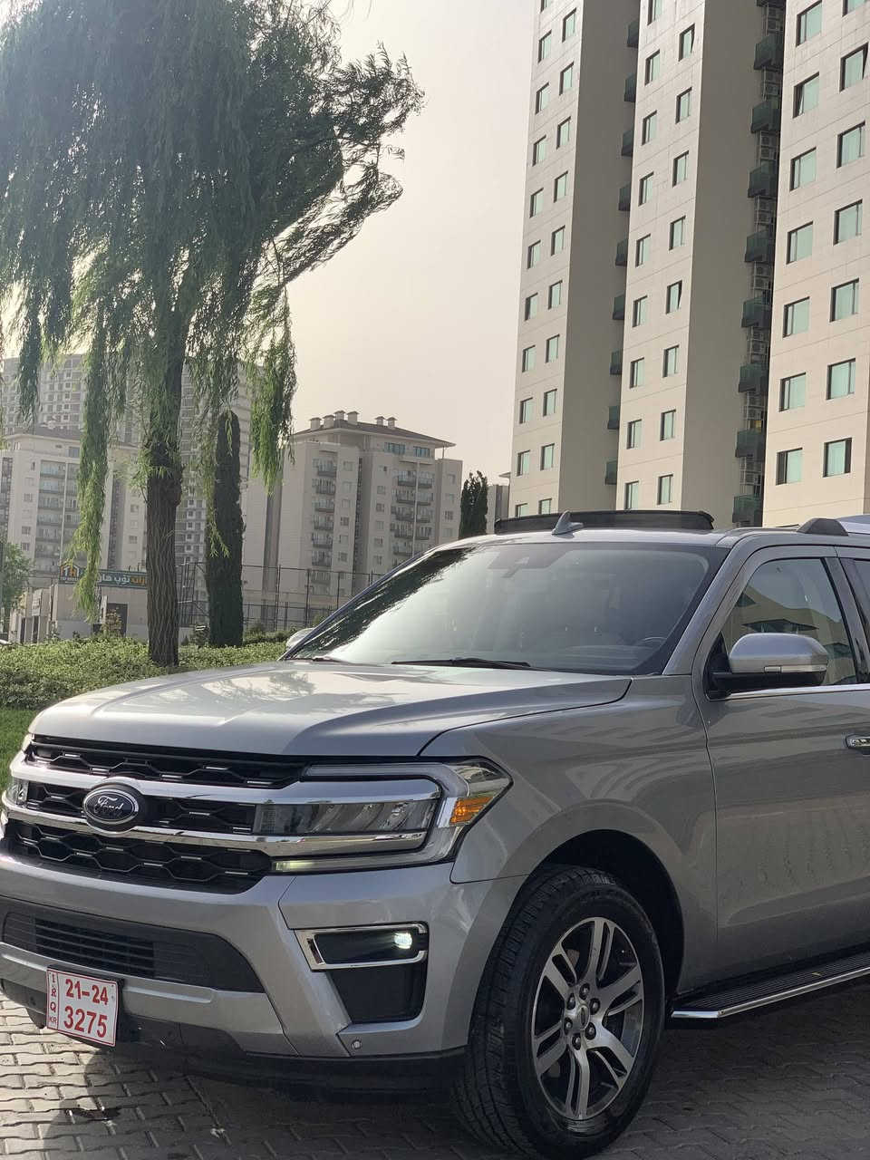 ‎Ford Expedtion 2023 Limitd
فول مواصفات 
‎نزلت السعر بسبب احتاج فلوس 😓
‎بودى قصيرة ومرغوب
‎مؤديل ٢٠٢٣ 👔
‎
‎فول مواصفات ماعدا دؤسه كهربائية وكاميرا ٣٦٠ 🔥
‎
‎داخلها الاصفر ⚡
‎
‎كشنات Vip 🌕
‎
‎٧ راكب و كشنات هيتر و تدفئة و تبريد 
‎
‎ لايتات led  ☄️☄️☄️
‎
‎بانۆراما کبیرة جدا 🌎
‎
‎٧ وضعية القيادة 
‎
‎سبؤرت و ايكؤ و ثلج و ....
‎
‎محرك ٣,٥ توین توربۆ 
‎
‎گير ١٠ نمرة 
‎
‎باب خافية كهربائية 
‎
‎كلها ماشاءالله على جمالها
‎
‎السيارة عائلية و للسفر والسياخة 
‎
( ‎سعرها فقط فقط(  $ 317 💥💥💥💥
‎
‎هذا السعر ارخص بالسوق💥💥💥💥
‎
‎بها مجال للطيبين 💥💥💥💥
‎
‎و حادثها مو أمامية والخلفية 
‎
‎فقط شىء سقط عل بونيدها 
‎
‎بدون دواخلها وايرباكت طاك لانه به الاشخاص 
‎
‎ورجها بلادي 
‎
‎وايضا وتصليح بالامريكا لا بالعراق 
‎
‎*********** 
‎
‎فى السليمانية
 وترقم برقم الشمالية ، هس السيارة غير مرقمة
