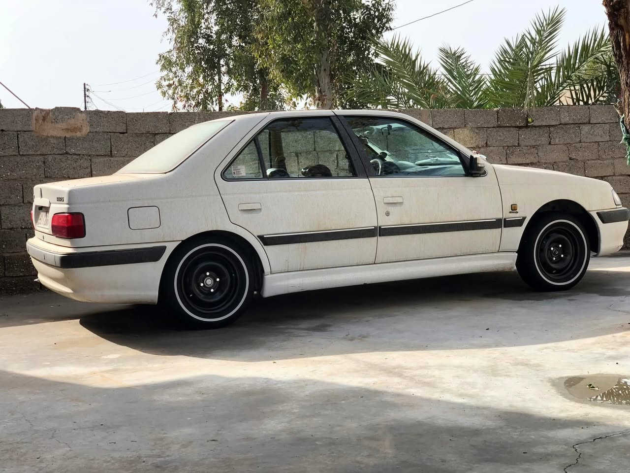 بيجو بارس موديل 17 مكفوله كفاله عامه گير وتو مكينه فرنسي بلادي السعر75 وبيه مجال الستفسار ***********واتساب
