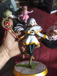 شعله كمل 4 قطعه اعلى سعر وبالعافيه شباب 07816318585