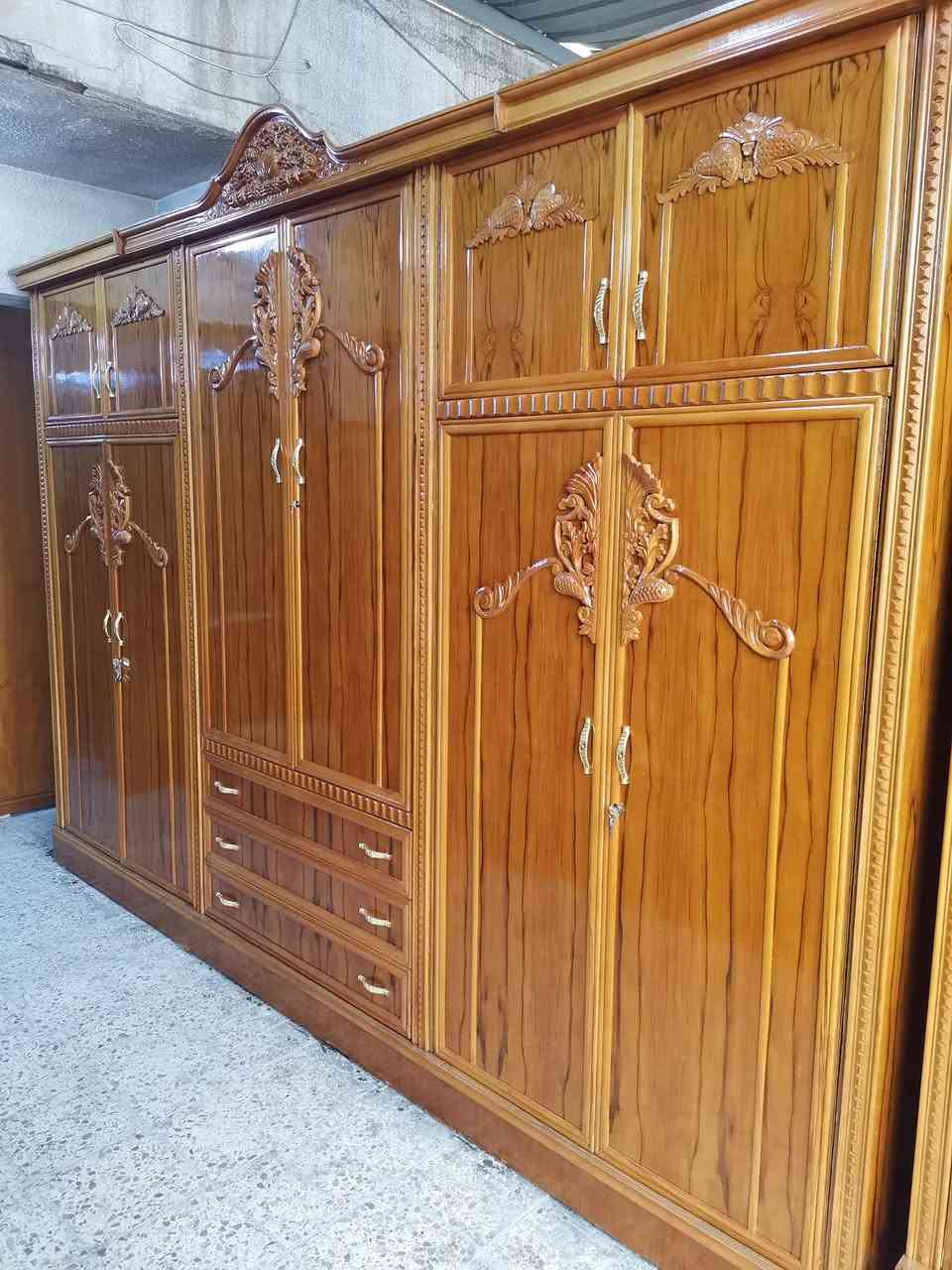 صاج داخل وخارج مستعمله اخت الجديده النقش زان مصري كل الغرفه للحجز والتواصل علئ الهاتف او واتساب *********** بغداد السيديه حي الاعلام شارع قطر الندئ
