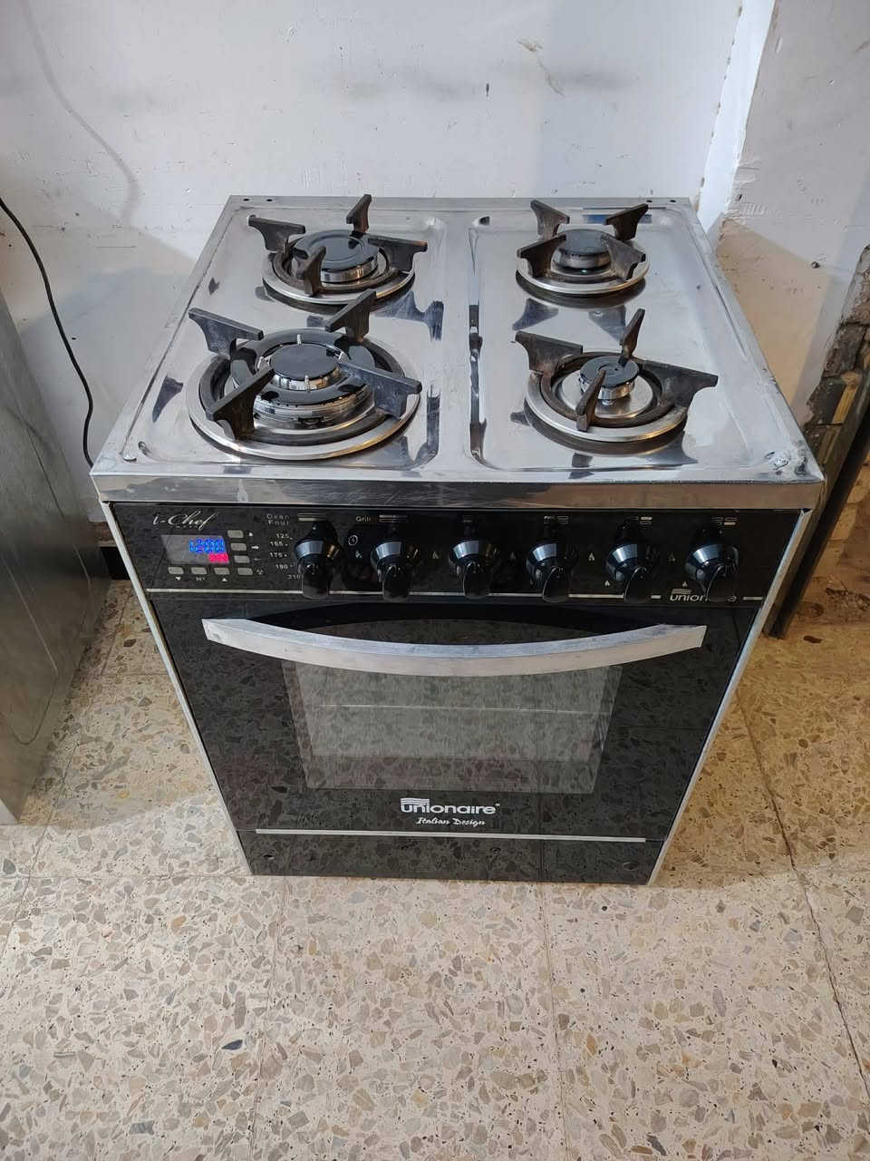 طباخت مصري  نضافة 90 بلمية  فقط  واتساب *********** 

🤍
