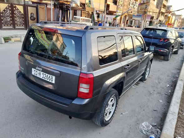 جيب 2017 مكينة 4 سلندر جاهزة للاخير بدون اي نقص تبريد ثلج تخم تاير حدادية جديدة ماشية 110 حادثهه امامي 3 قطع صبغ السعر 90 عنوان بغداد للاتصال***********
