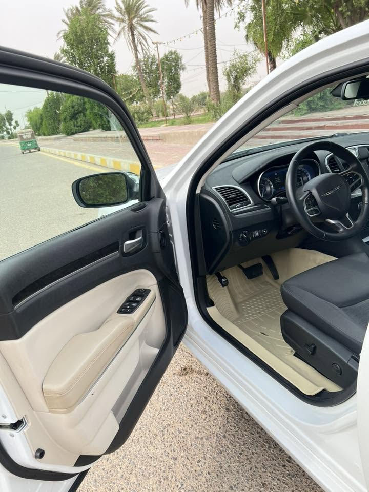 السلام عليكم من رخصة الادمن 

للبيع C300 موديل 2018

دواخل عسلي-رقم ميسان
صور الحادث ويه الصور غير الحادث كفاله عامه حته من الشخط اي ضرر داخلي ماكو 

السعر 233 وبيهه مجال بسيط مكاني ميسان للاستفسار ***********
