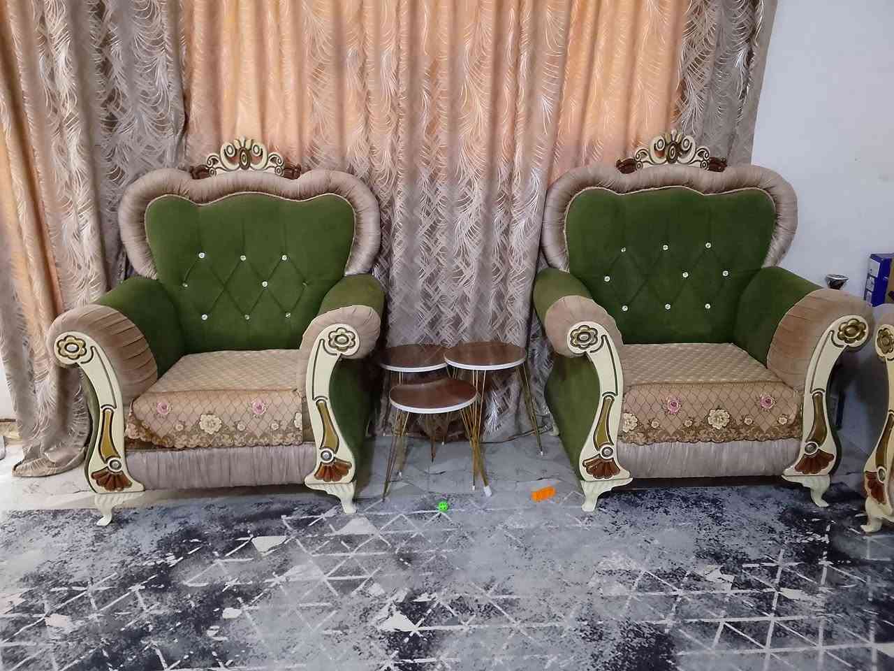 السلام عليكم تخم 10 مقاعد تسكام ثقيل بي ضرر بسيط مثل مواضح بل فيديو والصورة سعرة 250 بي مجال بسيط مكانه شعب سريدات *********** للاستفسار بي واتساب رجاءً بياعه شراي لحد يدخلي ويكسر بسعرة ويدورون اسعار مال ميت
