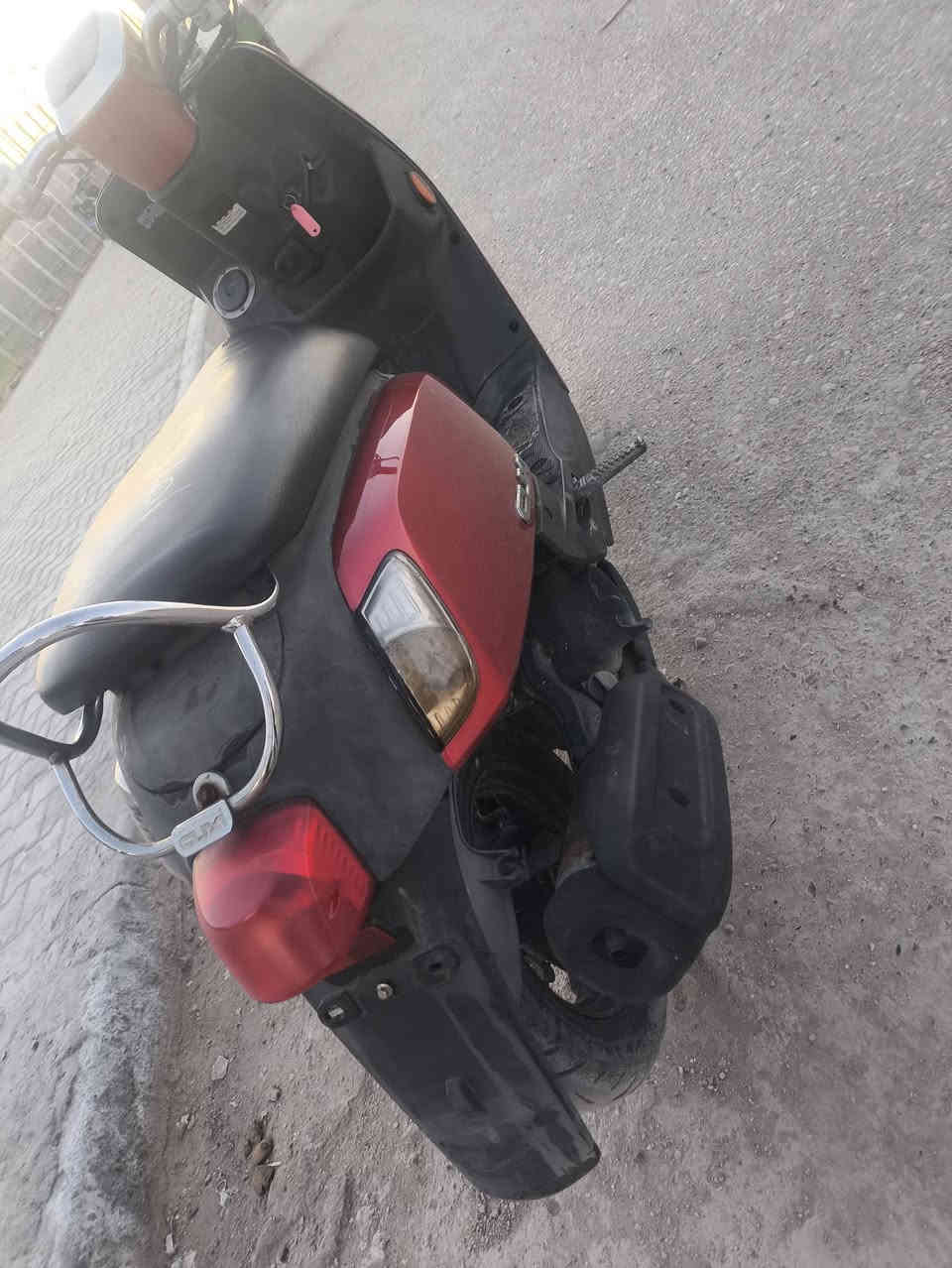 سلام عليكم دراجه لبيع بوليس مصطره نكره سلف 
دراجه واحد عله واحد نضافه فول الفين 11 ما صرله شهر من طلعته من لحاويه دراجه نكره شراي يدك عله هاذه رقم ***********
