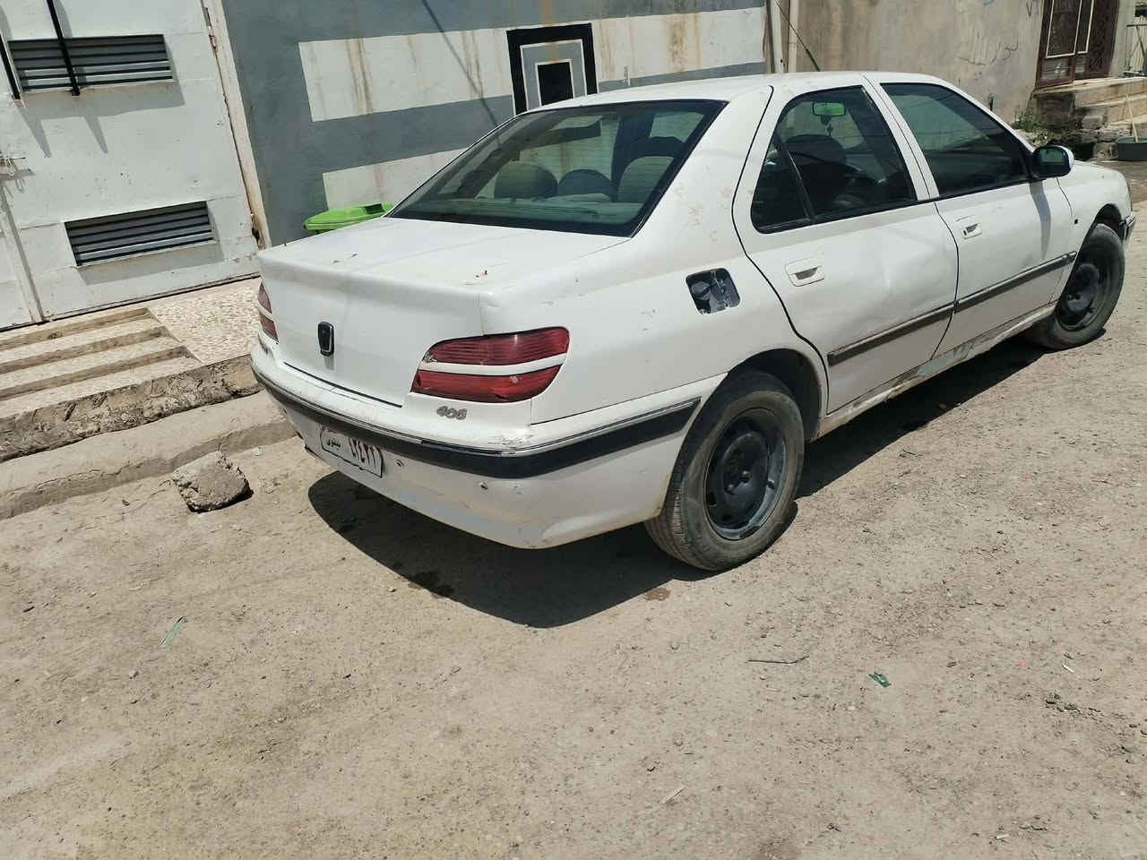 بيجو 2001/406
 محرك وكير كورلا 16
شرط المحرك وكير 
فول توماتيك 
كهربائيات كلها شغاله 
صدر امامي خلفي جديد 
رقم نينوى صدامي 
وكاله من الوكيل 
السعر مناسب 14 قفل 
العنوان موصل حي صدام 
***********
