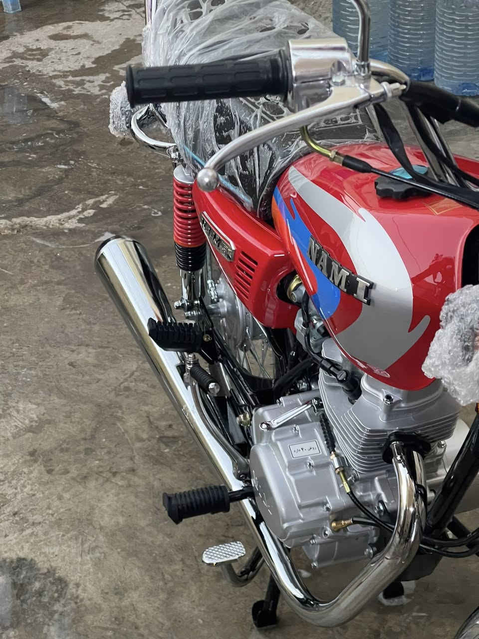 السلام عليكم دراجه أيراني نامه زيرو 2025دراجه زيرو دراجه منفيس استنساخ من الشركه والباقي الأوراق كامله يعني مكاني بغداد حي العامل السعر 900وبيهه مجال رجاءً مايعجبه السعر لا تكسر بحلال العالم 
***********
