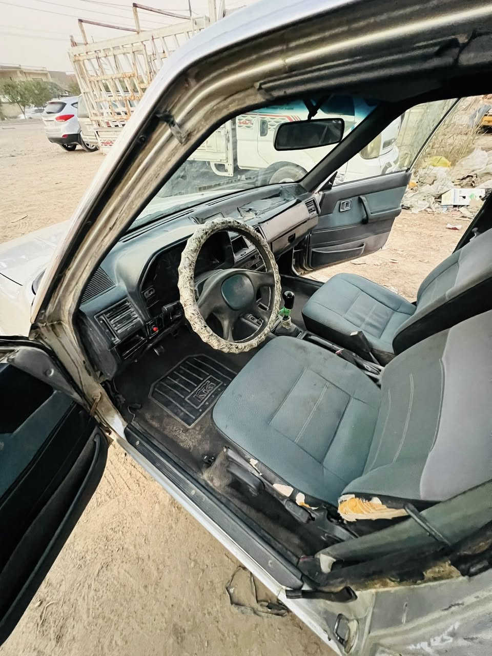 السلام عليكم كيا كابتل موديل 1992/تخم تايرات باتري جديد التبريد شغال الكهربائيات كله شغله السعر /25/وبيه مجال حك الجيه للاستفسار/***********/العنوان بابل
