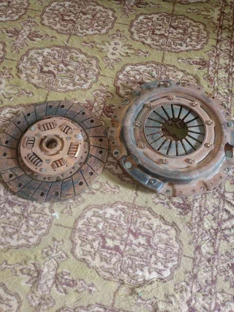 السلام عليكم من رخصت صاحب الكروب المحترم عينه وصينيه سبورتج 2000مسكر السعر 55 مع  التوصيل النظافه 90% للتواصل على ***********
