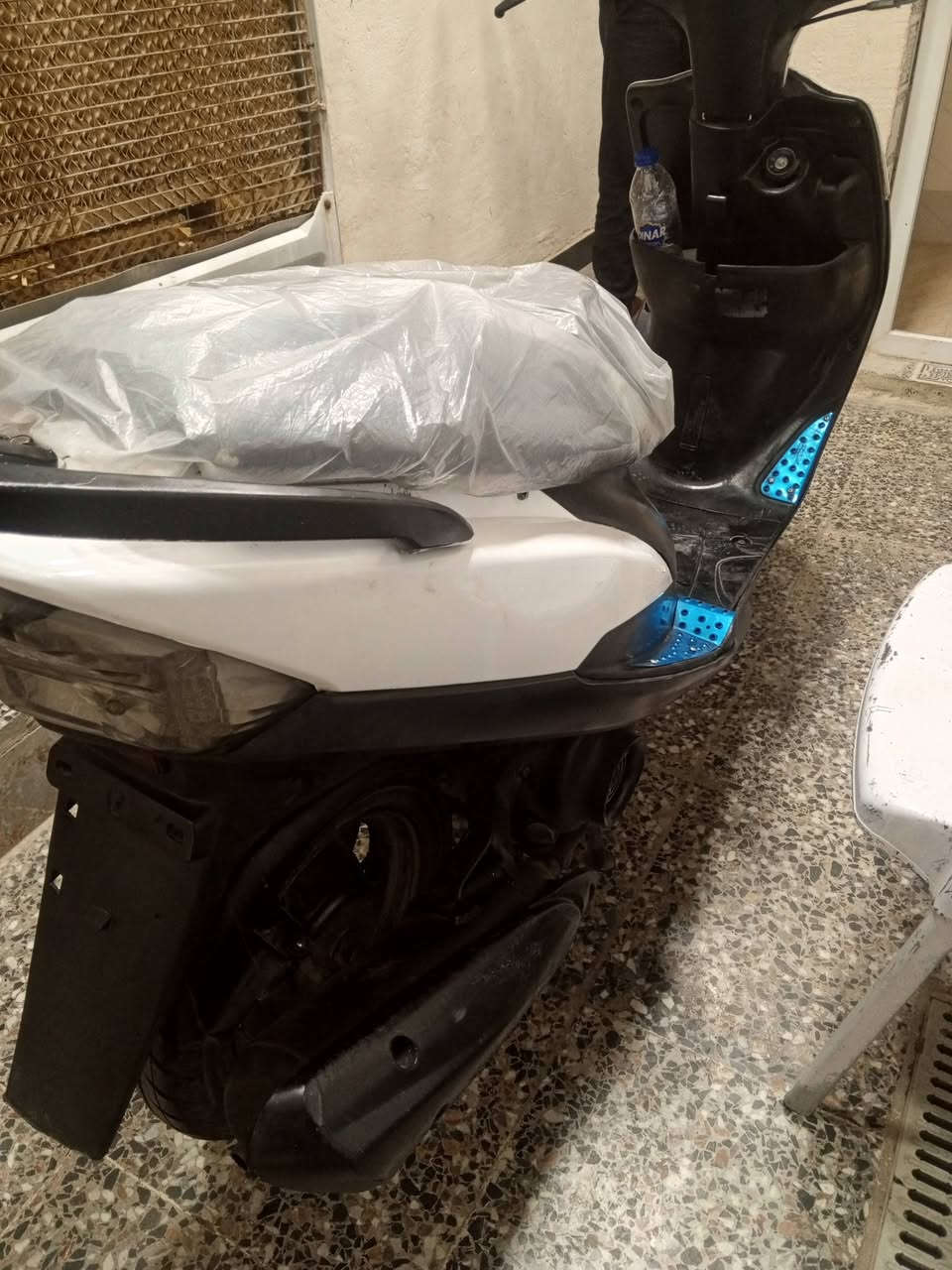 دراجه ماكس عدله كفاله عامه للبيع 750 نهايتها العنوان بغداد مرور الرستميه الرقم ***********
