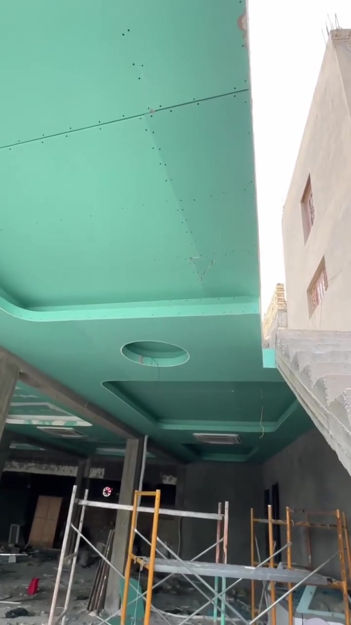المتر ٣٠ شامل تصليح والصبغ أما جزيره أو اردني واذا جوتن ع ٣٥ الف .ماعده الاناره واي شي يخص الكهرباء.. داخل الحله
للاستفسار واتساب ***********
