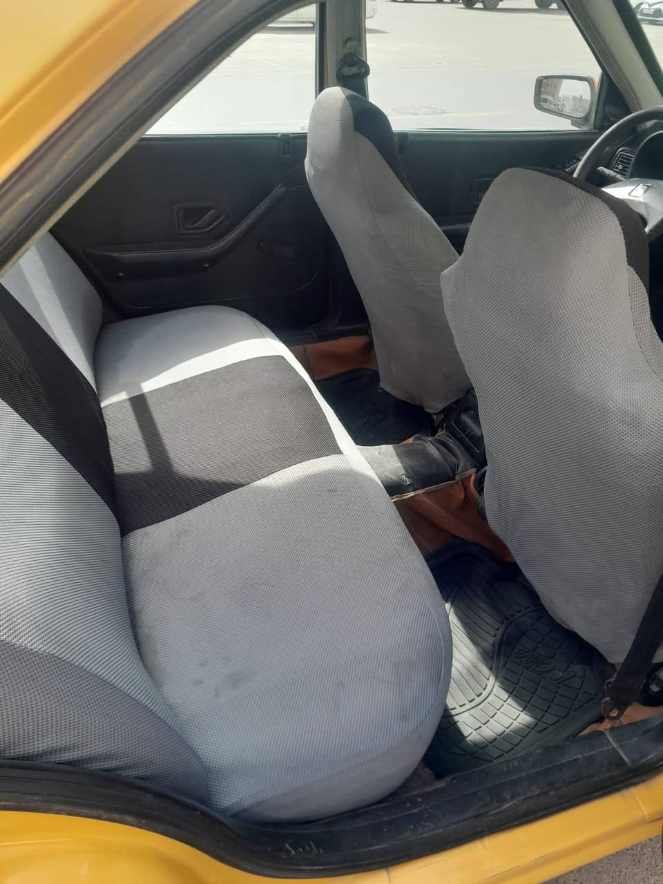 السلام عليكم
بيجو روى ٢٠٠٩

مكينه وكير خير من الله لاتبخير ولاتنقيص تايرات نص عمر صدر نص عمر جاهزه بوجهك للشاره متذب ربع عليها مكان
 السعر31وبيها مجال حك الجيه 
بسمايه هاتف ***********
