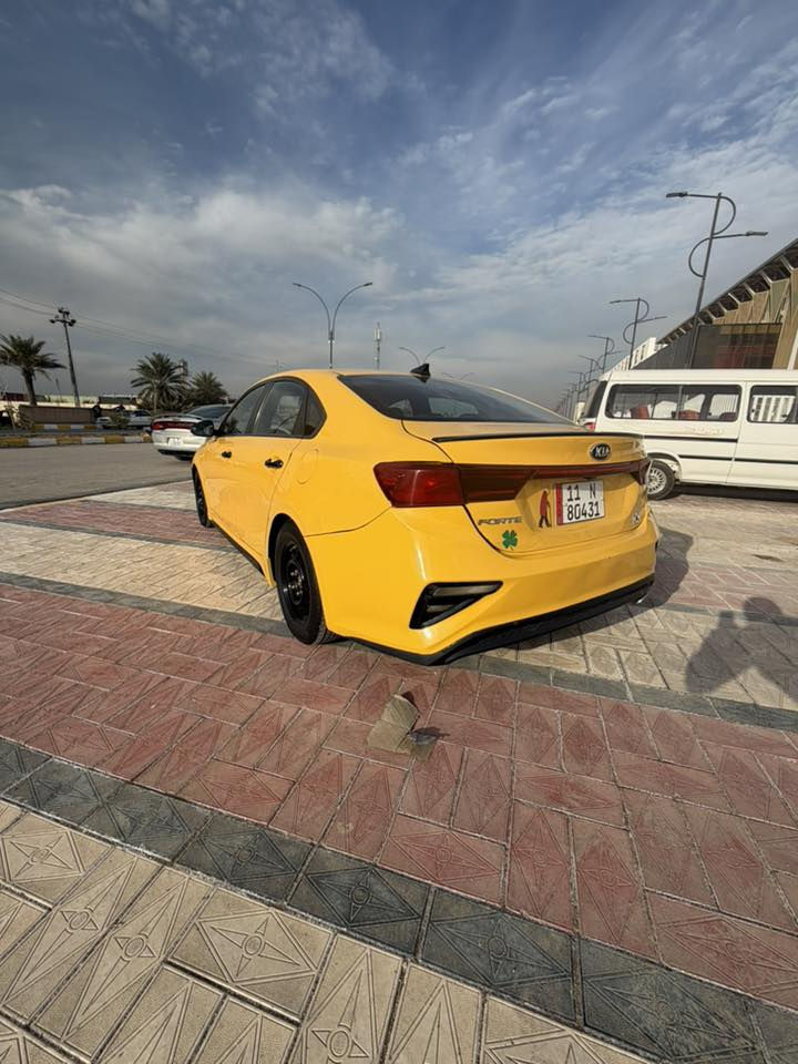 سلام عليكم فورتي مديل 2020 لبيع تفاصيله ضربه حوض  لأمامي بيه بنيد بدل جاملاغات المامي مرخه مكينه ضعف بيه عنوان  ناصريه مركز *********** سعر 120 وشراي بيه مجال
