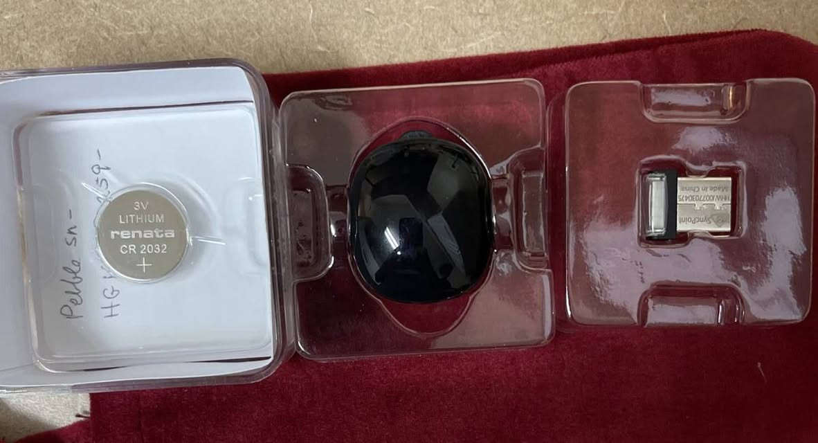 جهاز تعقب اللياقة البدنية FitLinxx Pebble، 

وهو جهاز صغير الحجم يستخدم لتتبع النشاط اليومي.تتضمن الحزمة عادةً جهاز الـ Pebble نفسه، 
ووصلة مزامنة USB (SyncPoint)، وبطارية، ووثائق تعليمات.
يعمل الجهاز من خلال تسجيل خطوات المستخدم ومستوى نشاطه، ويتم مزامنة هذه البيانات عبر الكمبيوت

السعر 10 
علمأ سعره اكثر من 30 دولار


**إذا كنت صاحب هذا الإعلان وتريد حذفه لأي سبب، رجاءا أرسل رسالة إلى الدعم الفني**