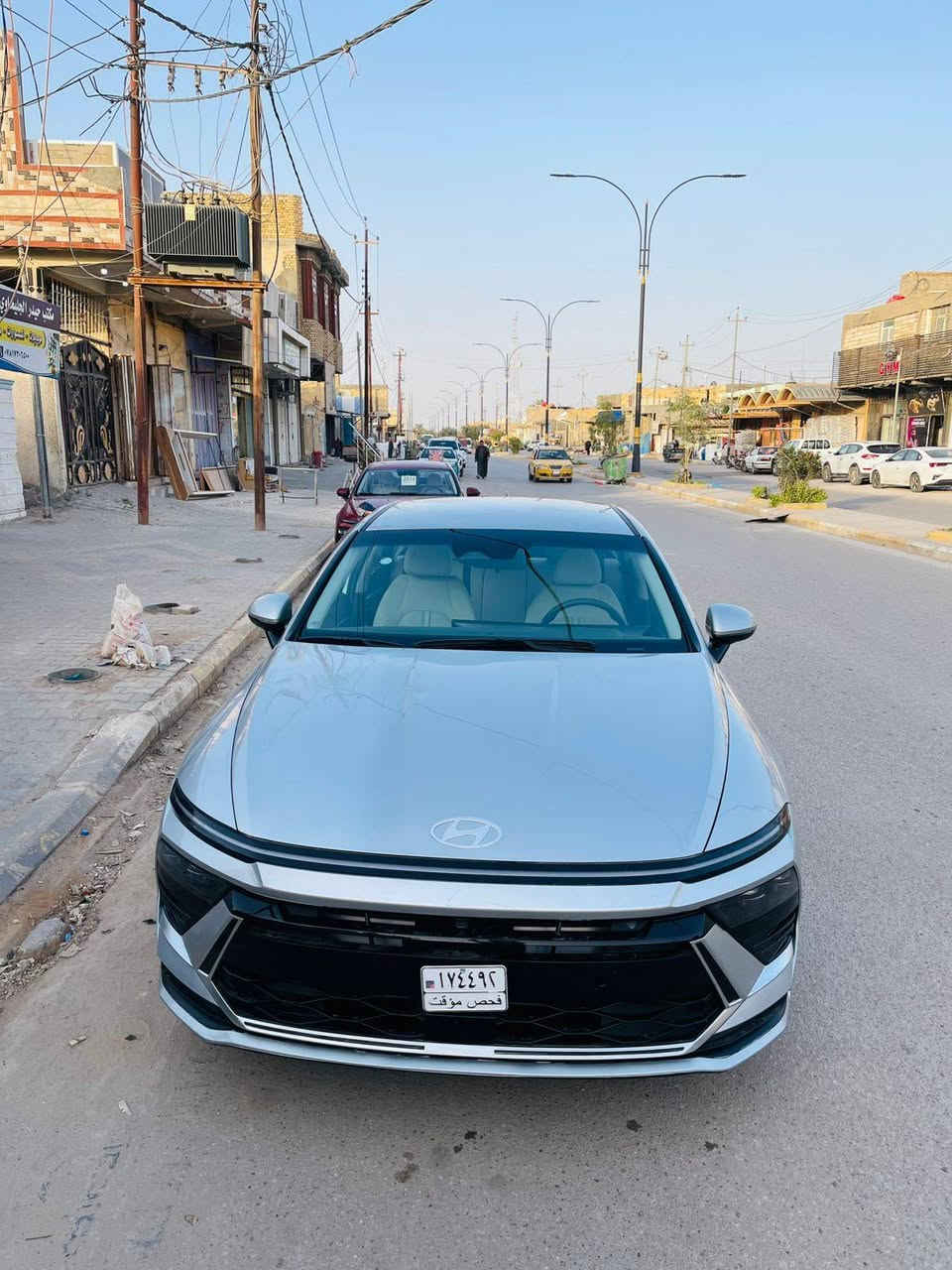 السلام عليكم للبيع سوناتا24شهداءمثنى دخول جديدمحرك ٢٥٠٠ بصمه فول بلا فتحه حادثهه جاملغ وشويه من بنيد السعر ١٧٨ للاستفسار ***********
