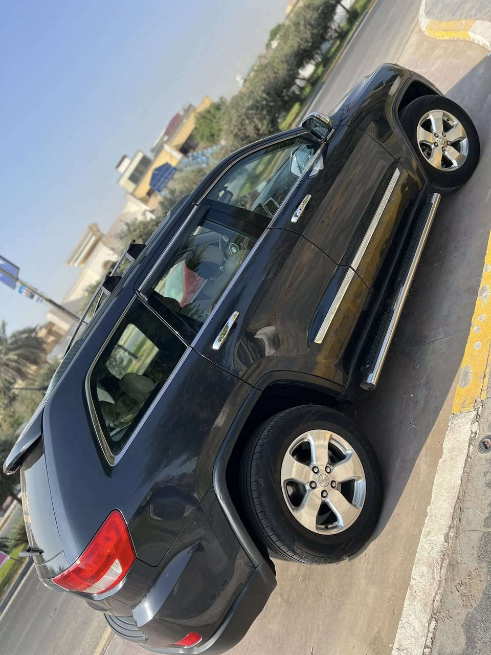 جيب موديل 2012 كفالة عامة رقم صاحب السيارة.        ***********
