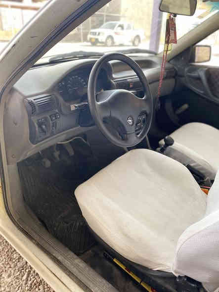 اعادة نشر بسبب الوعود الكاذبه 
اوبل استره موديل 93 وقم انبار مميز كير عادي محرك جديد السياره كفاله عدى قبق الجنطه بيه صبغ السيارة حلوه ونضيفه سعرها 39 وبيه مجال بسيط العنوان الأنبار الرمادي شارع الجرايشي قرب مطعم الفلوجه (معرض الغيث المركزي) ***********
