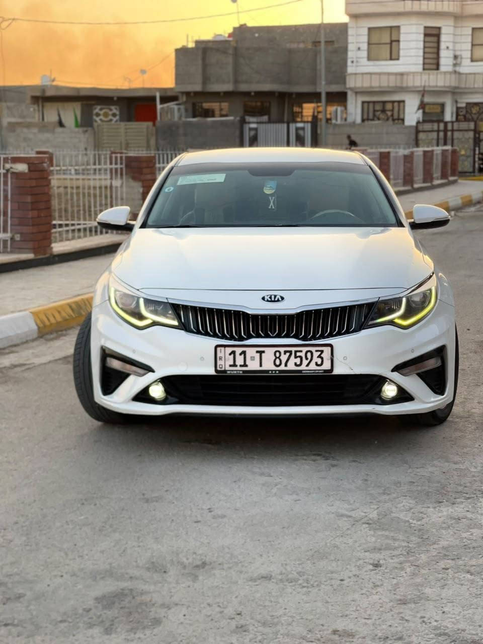 السلام عليكم
🚗 للبيع | كيا أوبتيما 2019
🔹 محرك 2400 سي سي🔹 الممشى 170 ألف كم (قابل للزيادة)🔹 رقم بغداد🔹 مكفولة كفالة عامة (ما عدا البارد)
المواصفات:✅ شاشة كبيرة✅ كاميرا خلفية✅ دبل سويج✅ حساسات خلفية✅ مرايا كهربائية قابلة للطي✅ إشارات بالمرايا✅ شفتات تبديل على الستيرن✅ ستيرن متعدد الوظائف✅ إطارات بحالة ممتازة✅ السبير أصلي وكالة ولم يُستخدم
🚘 السيارة نظيفة جداً، استخدام شخصي، جاهزة للفحص بأي مكان، ولا تحتاج إلى أي مصروف.
💰 السعر: 185 ورقه$ قابل للتفاوض .
📞 للاستفسار: ***********
