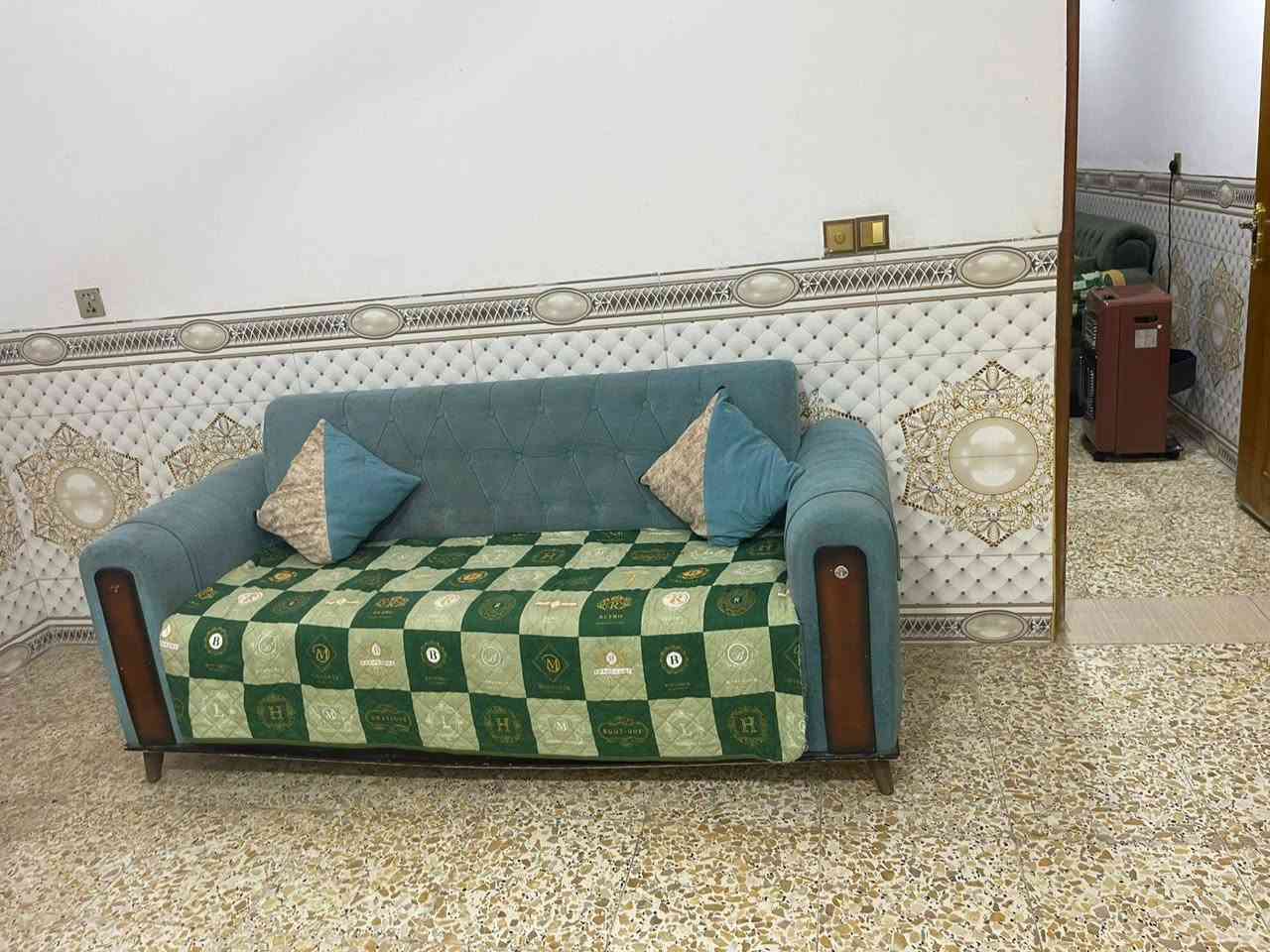 السلام عليكم تخومه البيع مكان بغداد الاستفسار خاص ***********
