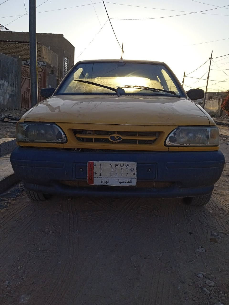 سايبة ٢٠١١ مكينة كير خير من الله شواصي زينات راعية مايقبل يداور أبيع كوم حديد ب ٨ أوراق قفله يعني ماتداور للاستفسار ***********
