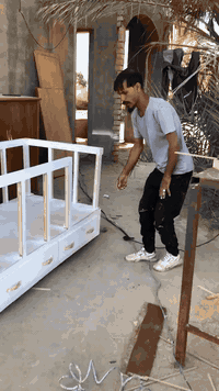 شغل نجاره مديل كاروك حسب طلب خشب عراقي شغل تفصال اي مديل نشتغل وكافه غرف نوم اوعندك خشب قديم نجددتصليح وصبغ مكان سماوه مراسله صفحه اوتصال ***********
