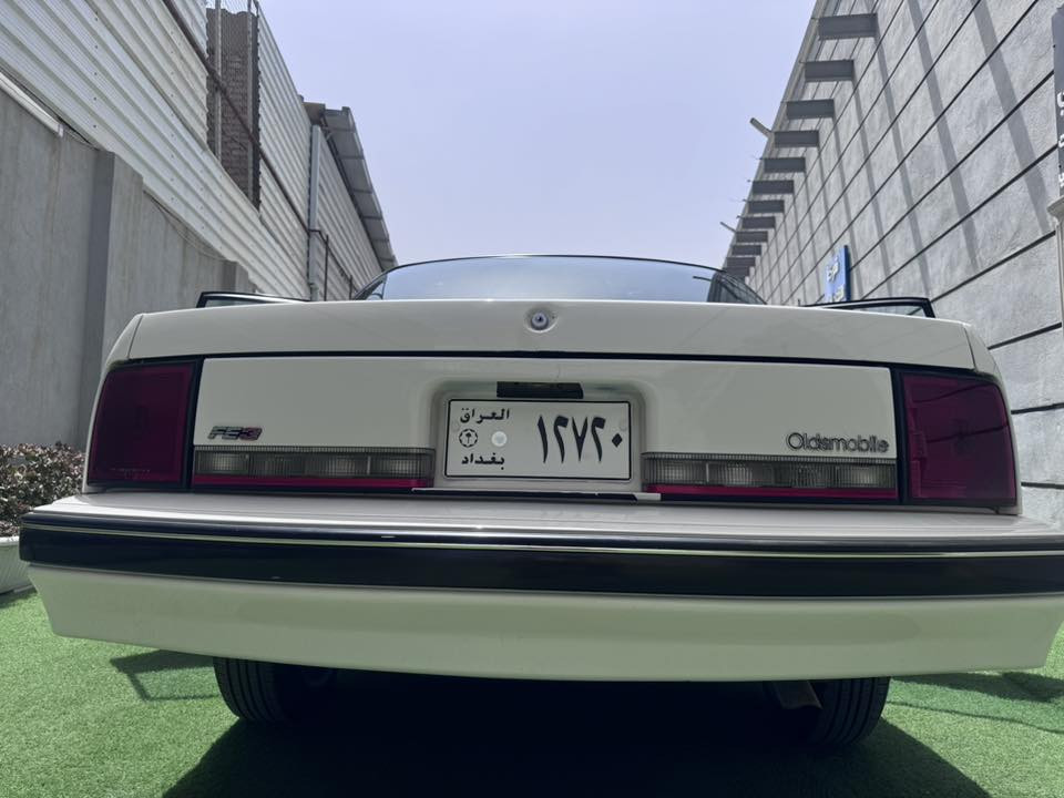 الاولدز  زيرووو ووووو
ماشية 1200 كيلو حقيقي  زيرو  
موقعي بغداد الكرادة قرب كراج 2000

رقم صاحب السيارة ***********
