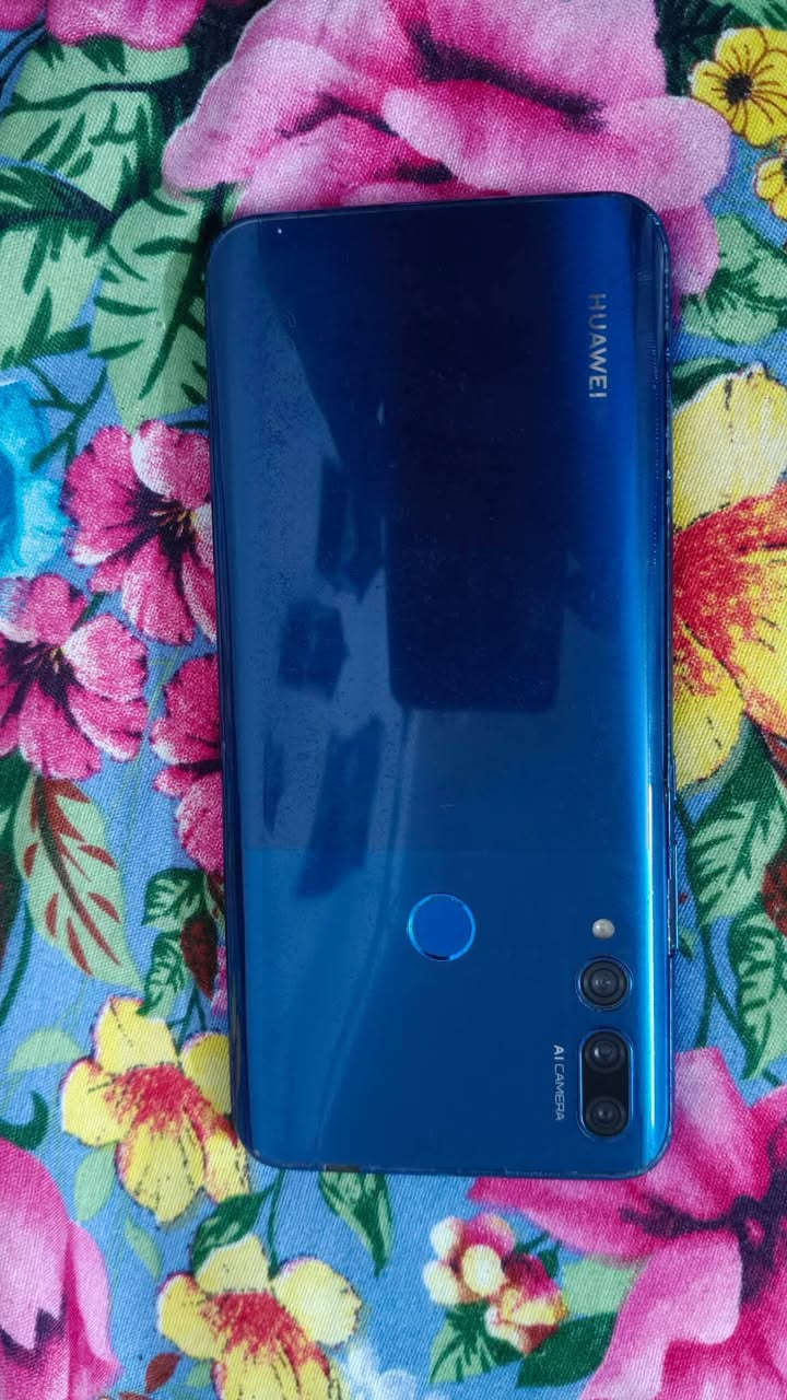 سلام عليكم مبايل واي تسعه برايم للبيع المبايل نضيف كله شغال بس الكامره مال السلفي عاطله مادري شبيه المبايل مبدل شاشه اصليه الذاكره 128العشوائيه 6السعر 70 مكاني نجف كوفه حي ميسان


**إذا كنت صاحب هذا الإعلان وتريد حذفه لأي سبب، رجاءا أرسل رسالة إلى الدعم الفني**