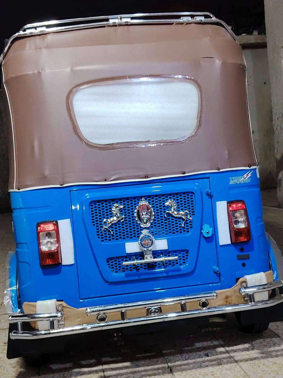 سلام عليكم تكتك كفاله عامه موديل 24اوراق تكتك هية وغراضهة مكفوله من الشخط ***********
