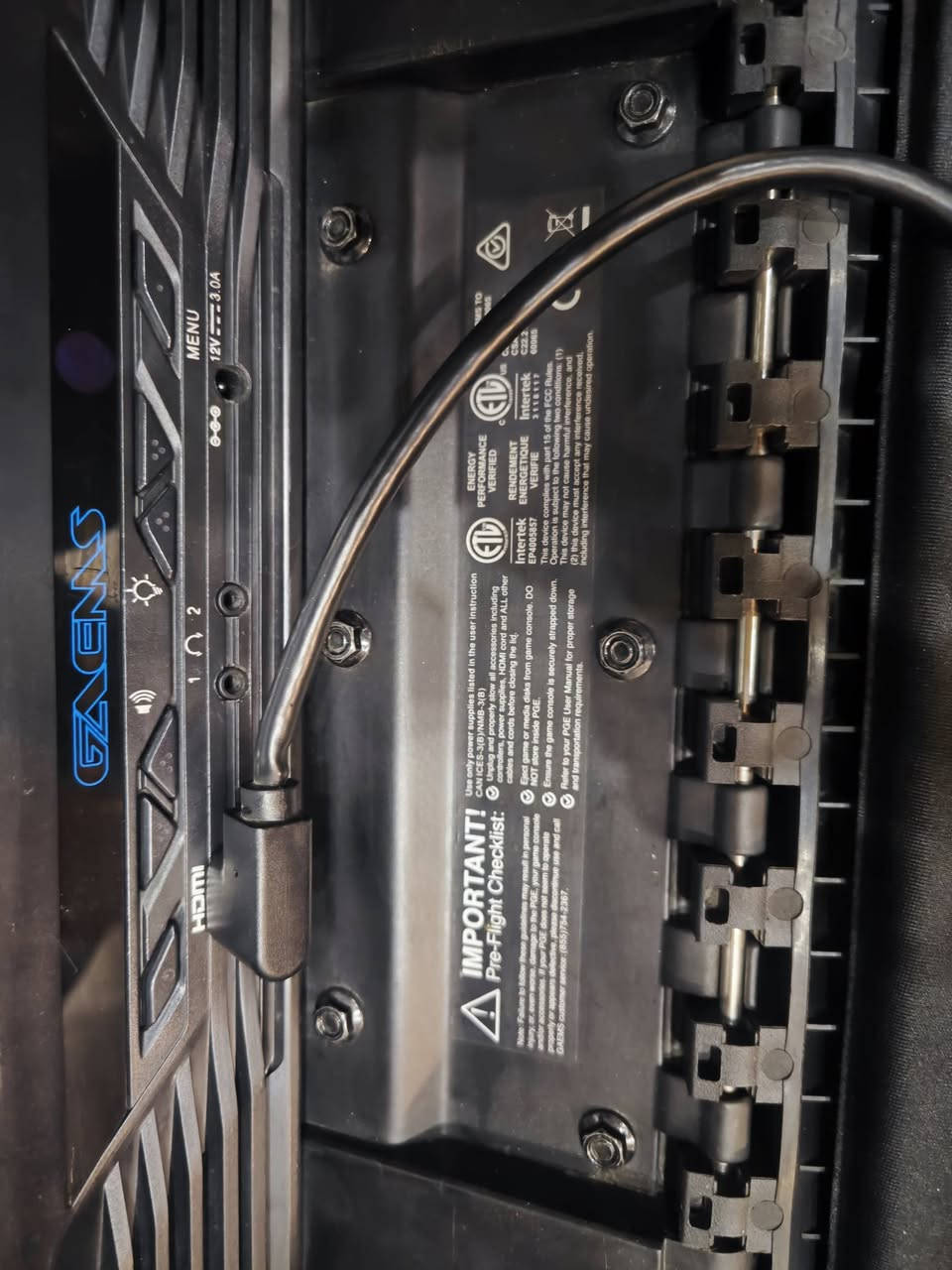 يا الله سلام عليكم
شاشة العاب متنقلة ملحقاتها كاملة شد البلي مالتك وتوكل والعب وتنقل بيها بأي مكان تريد.
امانة الله شاشة مرتبة والوانها حلوة وصوت عالي. دبل سبيكر

 ينربط عليها بلي 4  كل الانواع و اكسبوكس سيريس اس واكسبوكس وان. فقط 

السعر 150 وبي مجال للطيبين

*********** مكاني بغداد حي المواصلات
