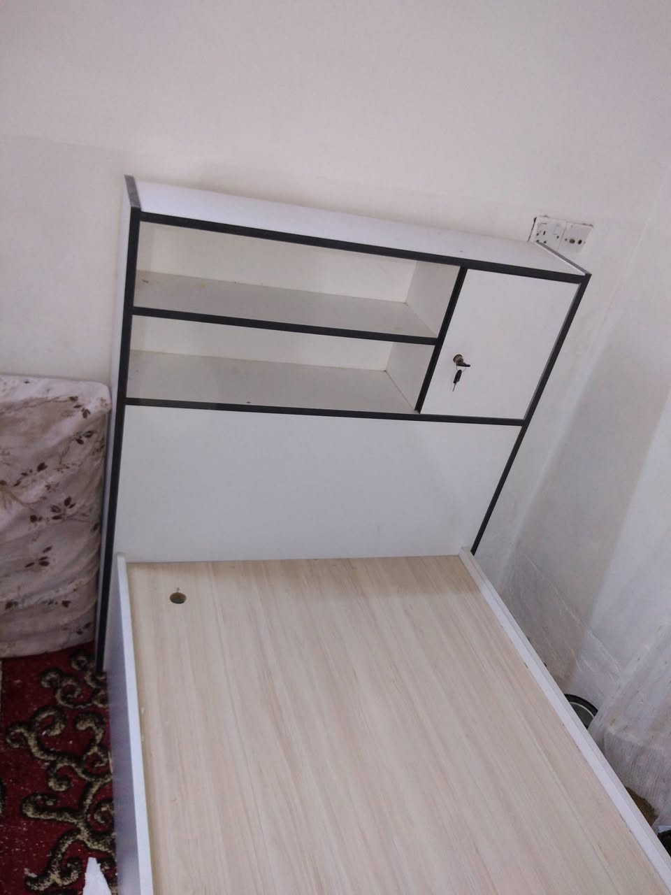 سرير للبيع نظيف كلش ويه اسفنج ماله


**إذا كنت صاحب هذا الإعلان وتريد حذفه لأي سبب، رجاءا أرسل رسالة إلى الدعم الفني**