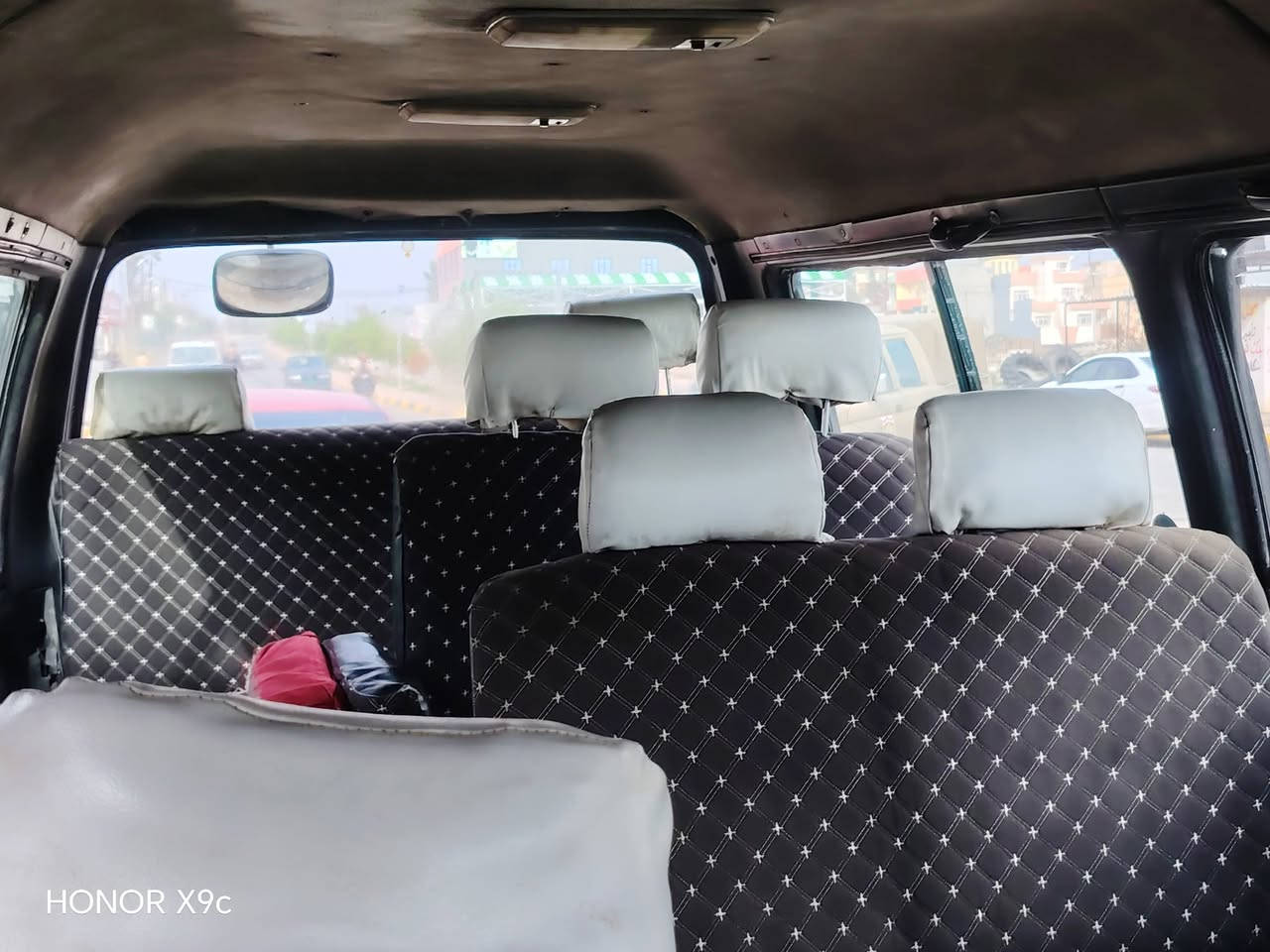 كيا هوندا 1995
أرقام انكليزي حصه كاز سنويه 27
مكينه بعدها ع سحك شرط التحويل 
مرور هيه غرامات صافي
***********
