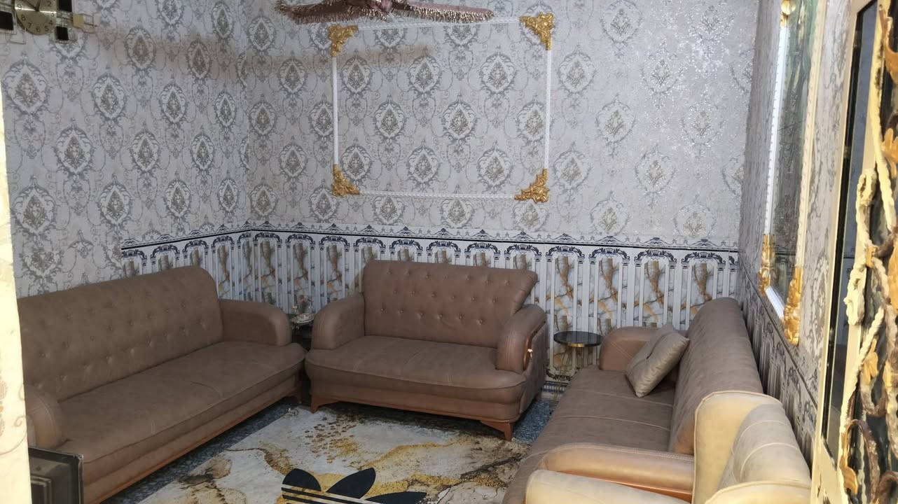 السلام عليكم بيت  مساحة 80متر صب مسلح زراعي مكاتبه الشعب الجمعيات خلف السده فتحه عمار ابو الدهن منطقه تبليط ماء مجاري السعر ***********
