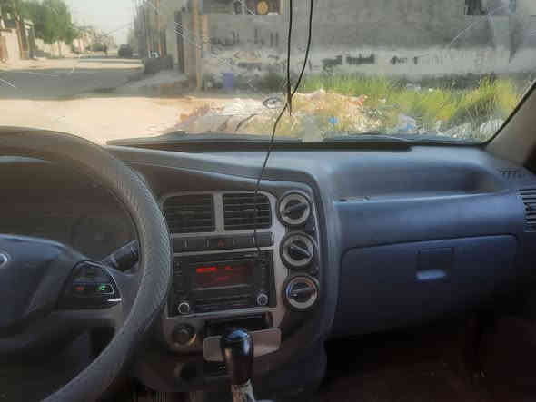 السلام عليكم 
كيا حمل 2700  
الموديل 2015 
رقم بغداد 
بيها بارد بالباب عكس السايق ومعدليها 
السعر 110 
المكان الدوره 
***********
***********
