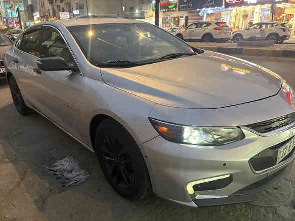 السلام عليكم 
ماليبو موديل 2017 
رقم اربيل شرط التحويل
لون سلفر
جاملغ جهة السايق والبنيد
نظام ABS 
محرك 1500 تيربو 
مانع انزلاق TCS
مقعد السائق تحكم كهرباء
تبريد قطعتين 
مثبت سرعة 
بصمة تشغيل 
بصمة ابواب  
كامرة خلفية   
للاستفسار ***********
السعر 95 وبيهة مجال اتصل وتدلل
