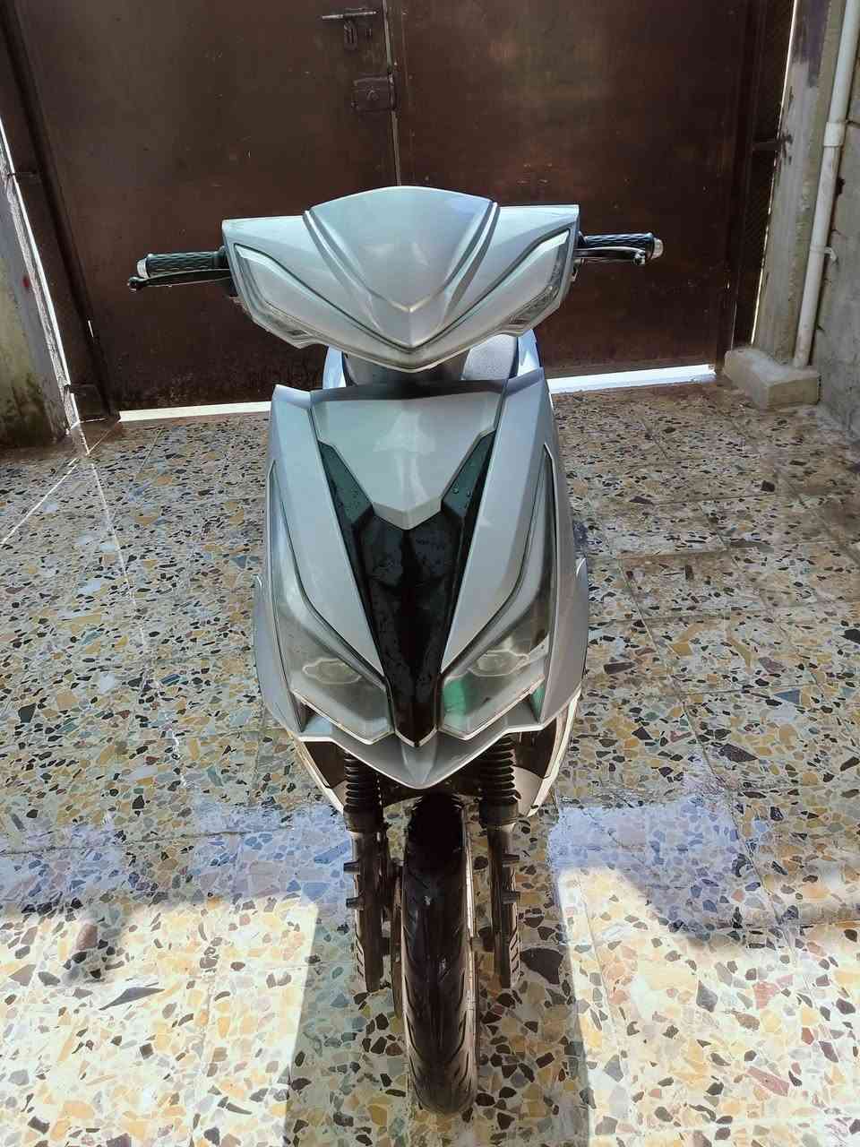 ماطور سكنس موديل 2025 نضافه فول السعر 650 وبي مجال شي قليل


**إذا كنت صاحب هذا الإعلان وتريد حذفه لأي سبب، رجاءا أرسل رسالة إلى الدعم الفني**