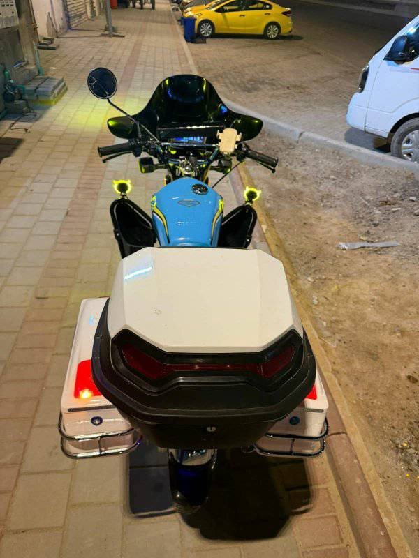 هاي سونك  موديل 25نكره سلف محرك مكفول وبلاد كهربائيات شغاله 
مثل ماموضح جنط والحواضن ستيل ماخذهم ب200 والدرع 
الدراجه نضيفه جيب الف فيتر 
اوراق أصولي 
شراي تعال كلب وخادم مكان بغداد الحريه ***********
