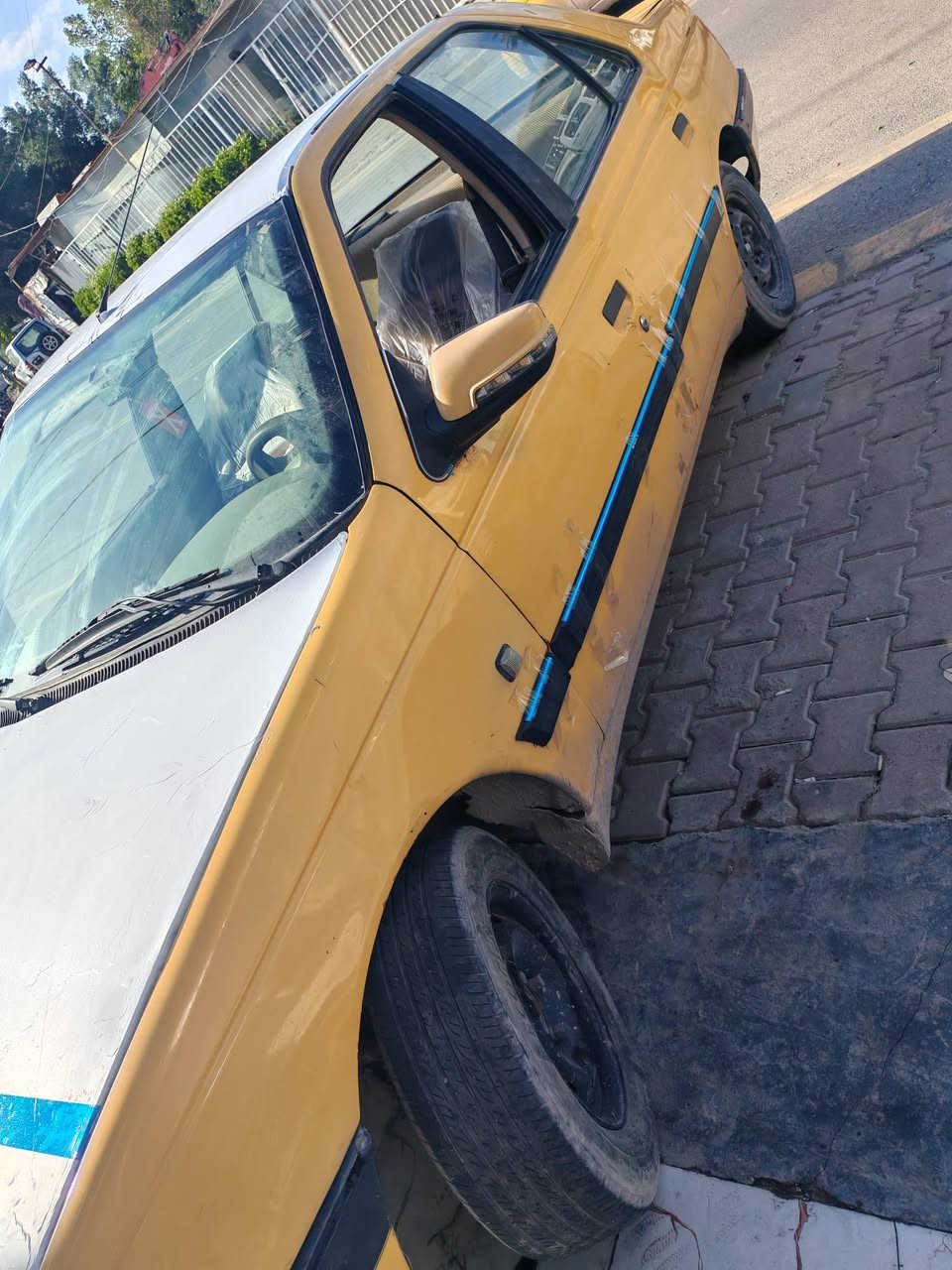 بيجو لميس ٢٠١٣ رقم بغداد بأسمي تحويل مباشر
 كفاله عامه  السياره بدون ضربه كير مكينه يخبلن
كهربايات كامله تخم تاير جديد بيه وسياره مال جناي
 رايده ٣١ ورقه وبيه مجال ***********
