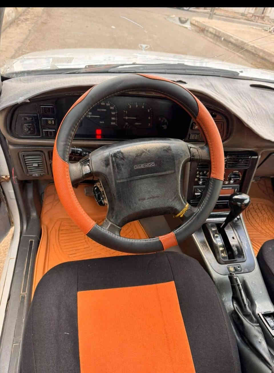 السلام عليكم
للبيع 
دايو برنس 
١٩٩٦
كير اوتوماتيك محرك  خير من الله لا تبخير ولا قطرة تنقيص 
سعر ٤٢
رقم بغداد
للاستفسار ع رقم صاحب سياره بيها قطعتين تبديل ابيع الك حزام ***********
