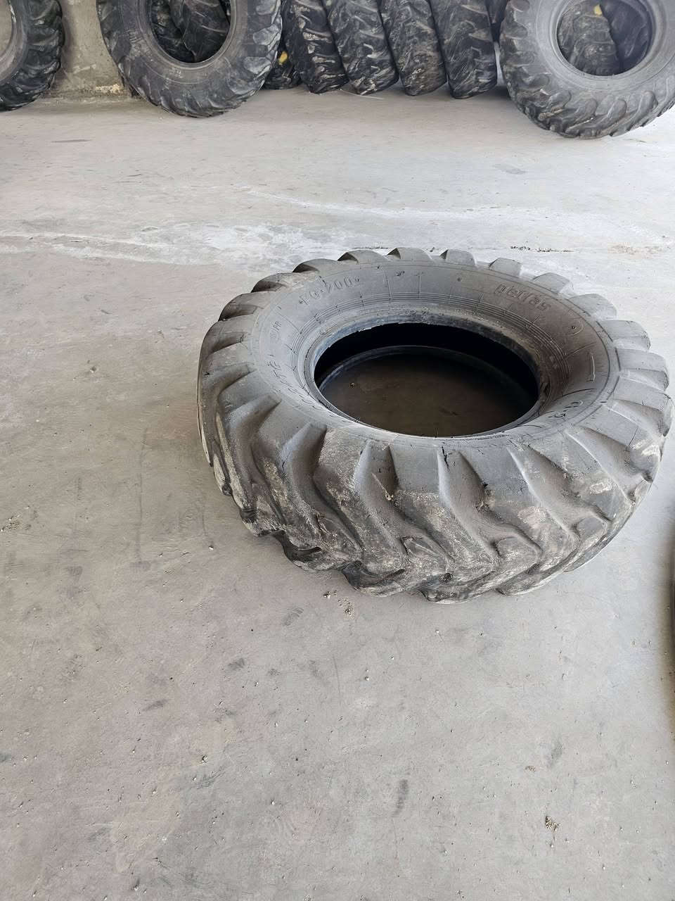 تايرات مستخدم حاويه تركي گودير ولاسه وباطلس وا اوسكا
1400×24 كريدر سعر الزوج ٥٥٠ العنوان ديوانية ال بدير ورشة سيد علاء الحسيني ***********\ *********** @
