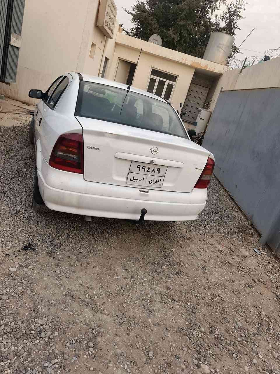 السلام عليكم
للبيع اوبل استرا موديل 2000 رقم اربيل 

زوج تواير جدد 

كير ومحرك شرط 

كهربايئات كلهه شغاله 

تحويل ثاني يوم 

مكان السياره صلاح الدين بيجي 

رقم الهاتف ***********
