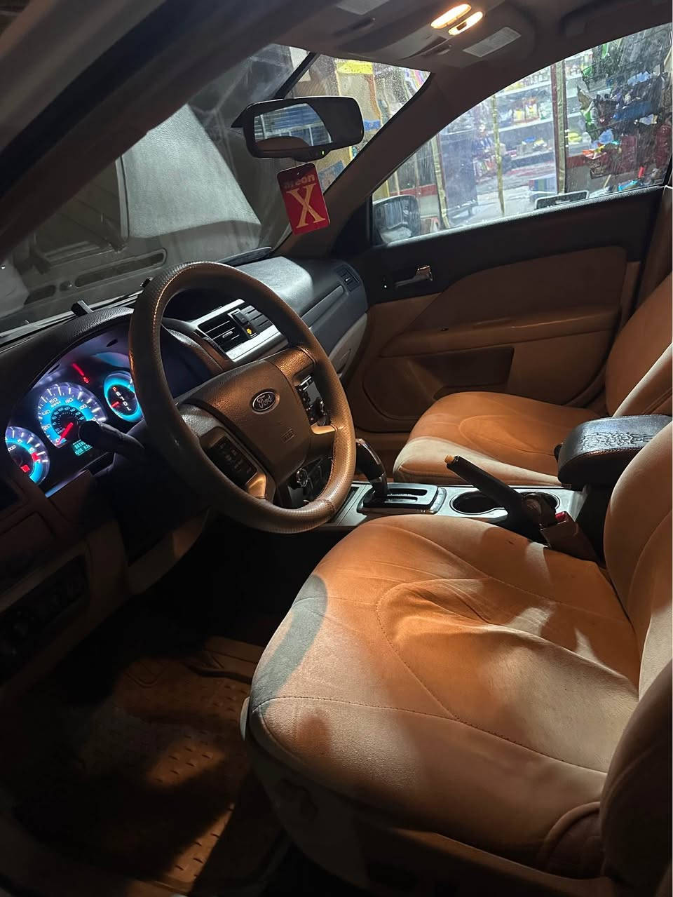 فۆڕد فیوژن se ٢٠١٢ ڕەنگ صەدەفی بۆ فرۆشتن

کامل گێڕ و مەکینە بەشەرت

کوشن کارەبا

کلین تایتڵە

تەنها بۆنیدەکەی بەقەد سێ پەنجە  چووەتە ناوەوە

کامل ئێراقی پێ بگەڕێ

داوای ١١٢ گەڵا و معامەلە

*********** السليمانية, العراق
