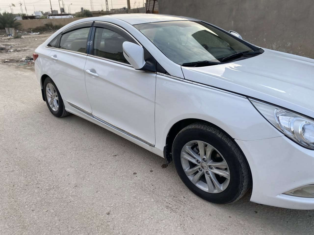 السلام عليكم للبيع فقط  سوناتا خليجي رقم اربيل محرك2400 دوش موديل 2012
السياره جاهزه من كلشي بيها صبغ قطع ابيع حزام السعر90 بيها مجال شوي  مكاني بابل الاسكندريه 

***********
