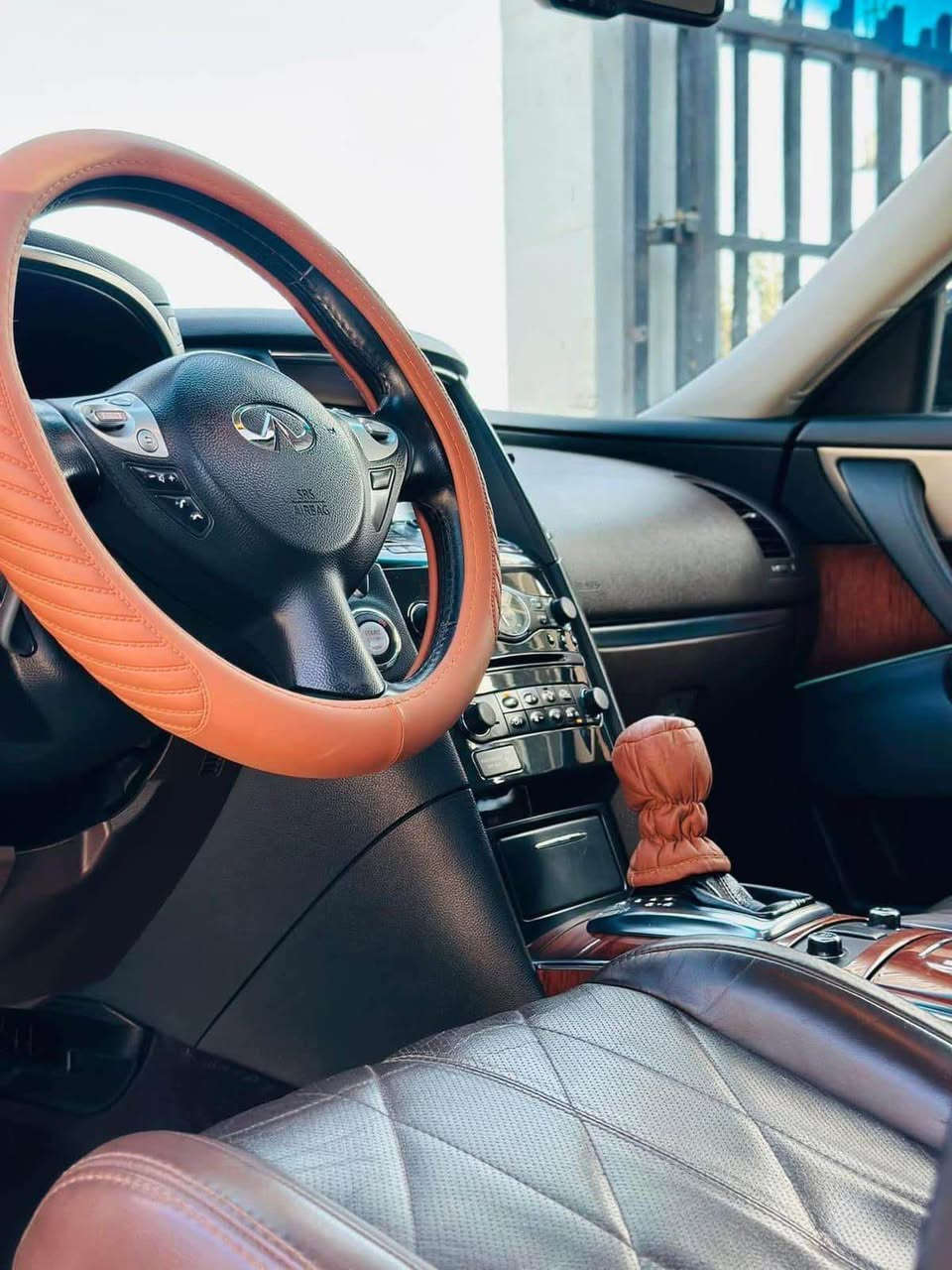 للبيع انفنتي fx35 موديل2011 خليجي فول مواصفات السياره كفاله عامه حساسات امامي خلفي كامرات عدد 4 مري شفط كشنات جلد كهرباء  تدفئه وتبريد بالكشنات الامامية بصمات ابواب محرك وگير ومكينه كفالة عامة صدر امامي وخلفي جديد مبدل كله تبريد ثلج منظومة كامله جديدة  السعر120 وبيها مجال للاستفسار البصرة, العراق


**إذا كنت صاحب هذا الإعلان وتريد حذفه لأي سبب، رجاءا أرسل رسالة إلى الدعم الفني**