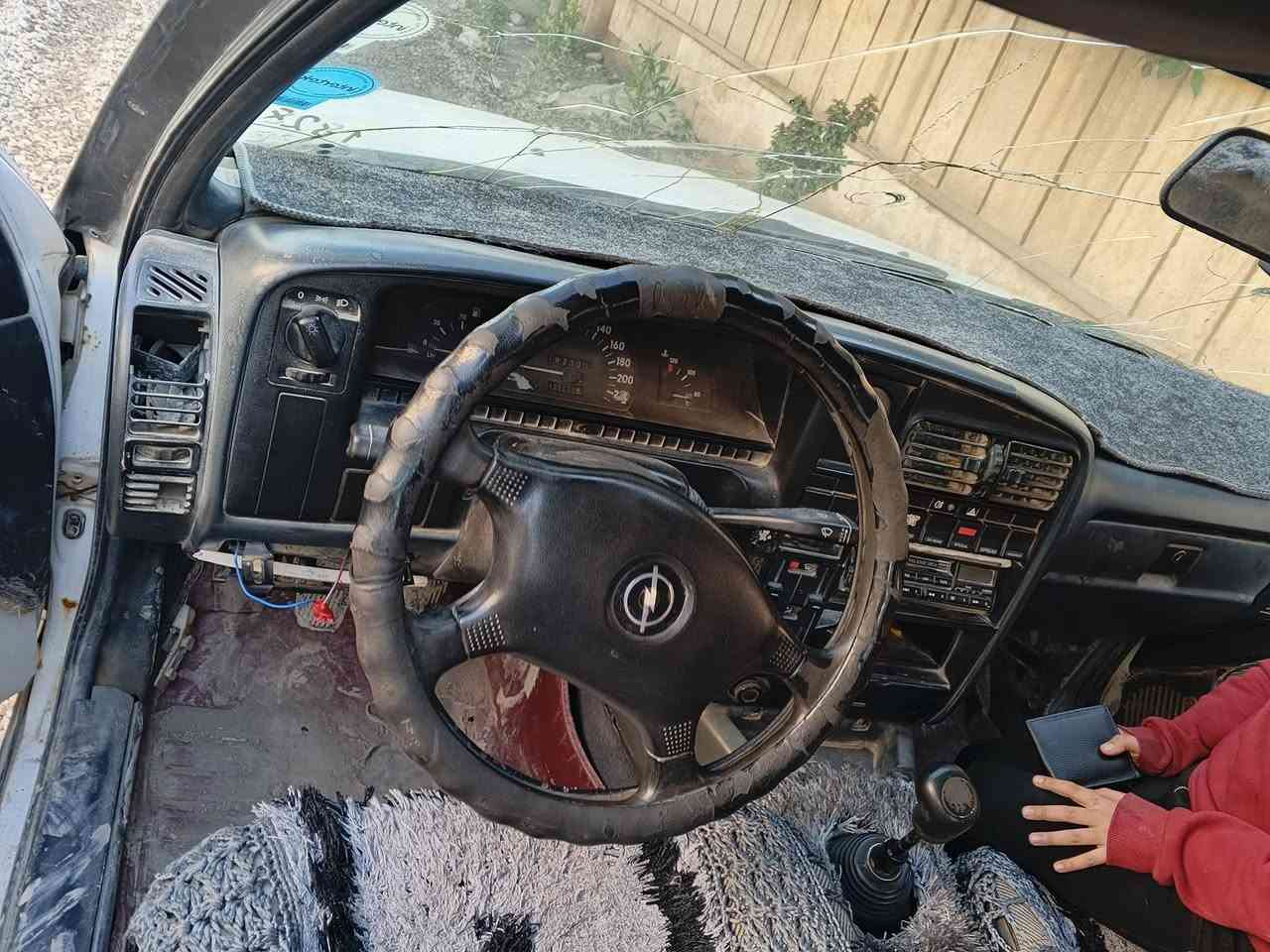 للبيع كلها شرط السعر 9 بيها مجال ***********
