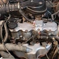 يوجد للبيع محرك وكير اوبل حجم 18 مع كافة تفرعاته ويوجد توصيل لكافة الم...