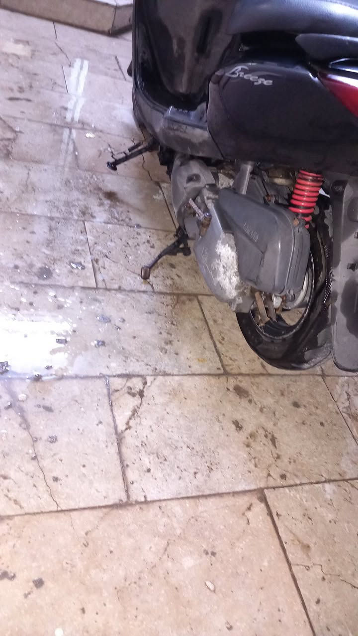 سلام عليكم بريز مكفوله من كلشي مابيها اي نقص قبل اسبوعين منزلها من الرمبه فوول الفوول ميحتاج اعدد تفاصيلها لان دراجه مكفوله ومفووله من كلشي سعرها ٨٥٠ وبيها مجال للطيبين عنوان بلديات التلفون ***********

